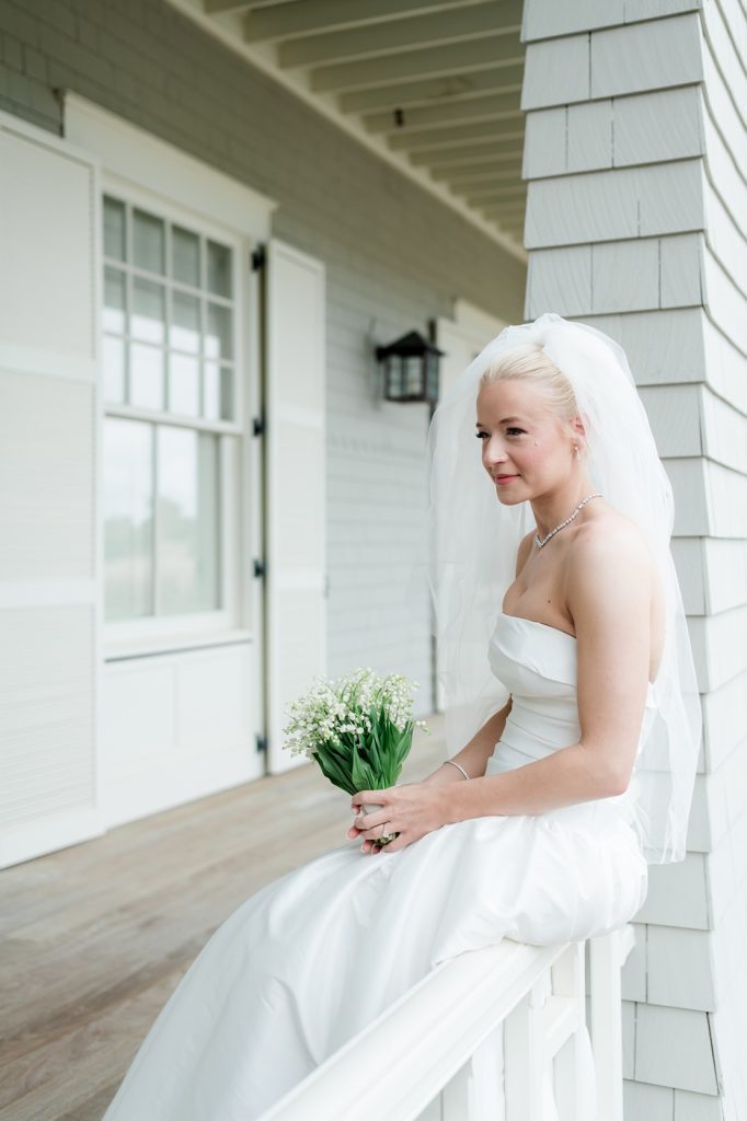 candid wedding photographs